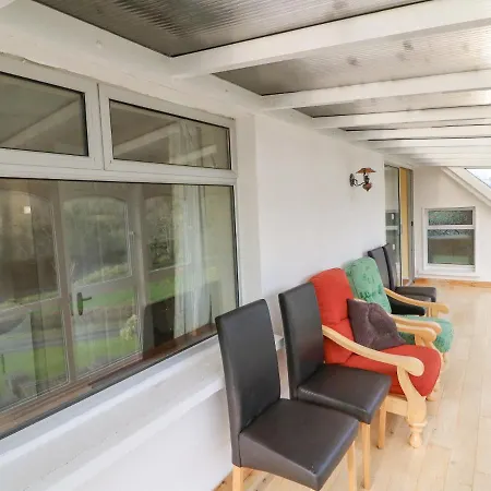 Roughty Bridge View Holiday home