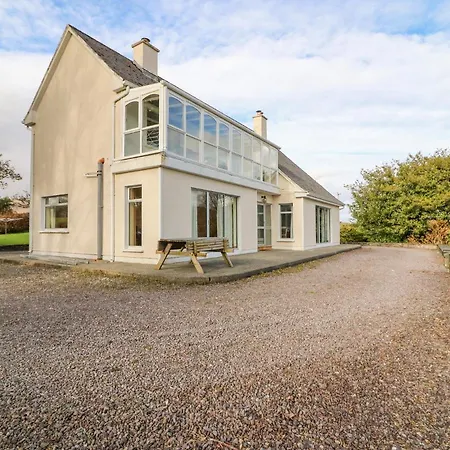 Roughty Bridge View Holiday home *