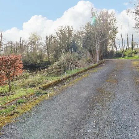Roughty Bridge View * Kenmare